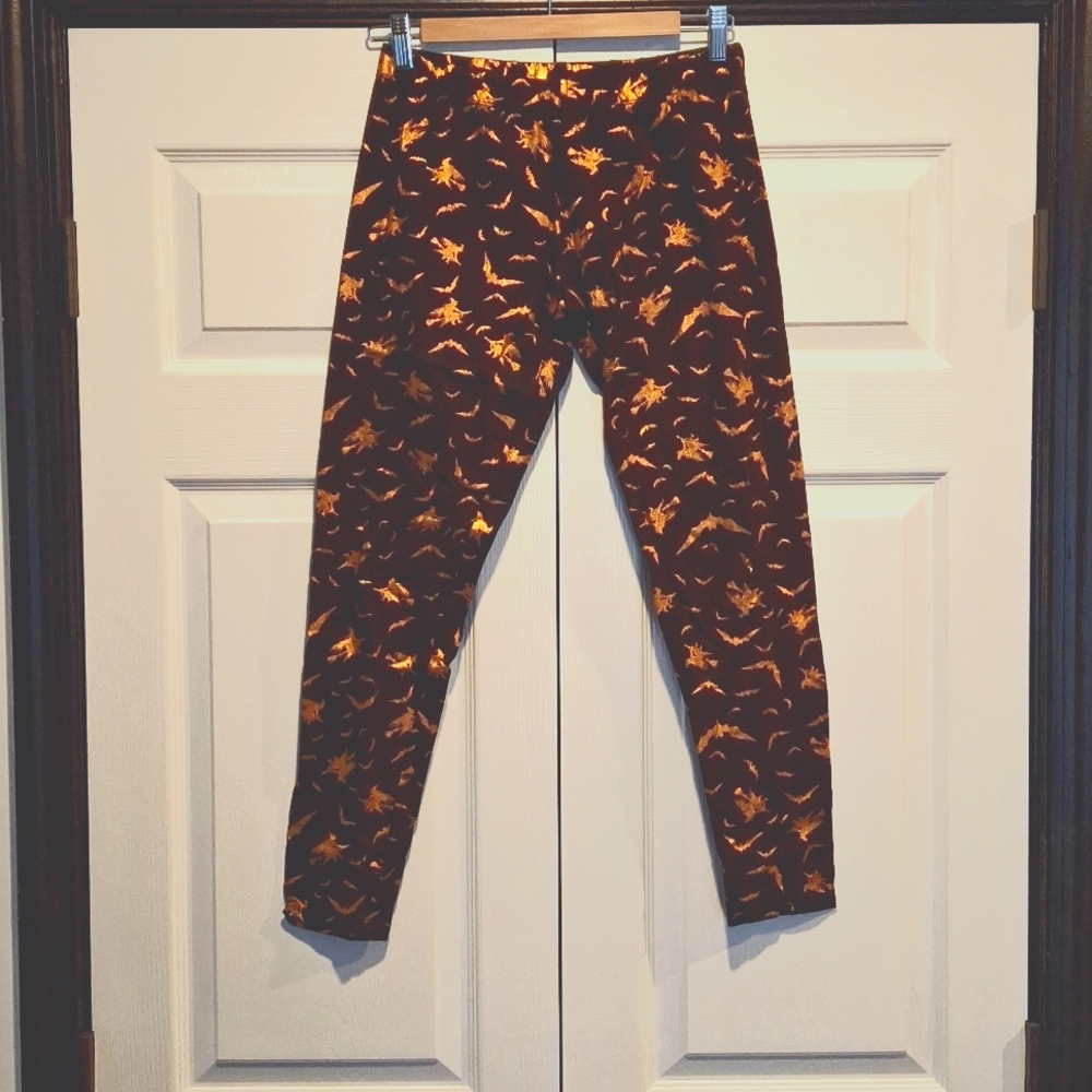 No Boundaries Halloween Leggings